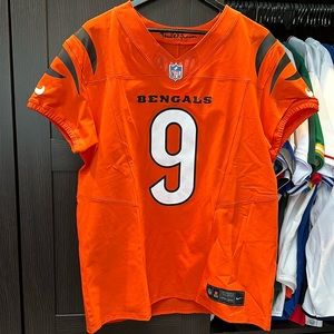 Nike Joe Burrow Cincinnati Bengals Orange and Black Bengals Jersey